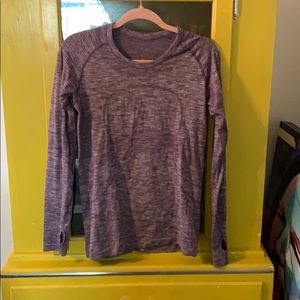 Lululemon run swiftly long sleeve size 8 purple